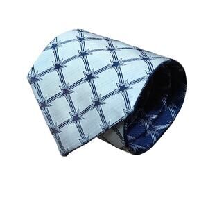 NFL Dallas Cowboys Reversible Tie 57” Long 3 3/4” Wide 100% Silk